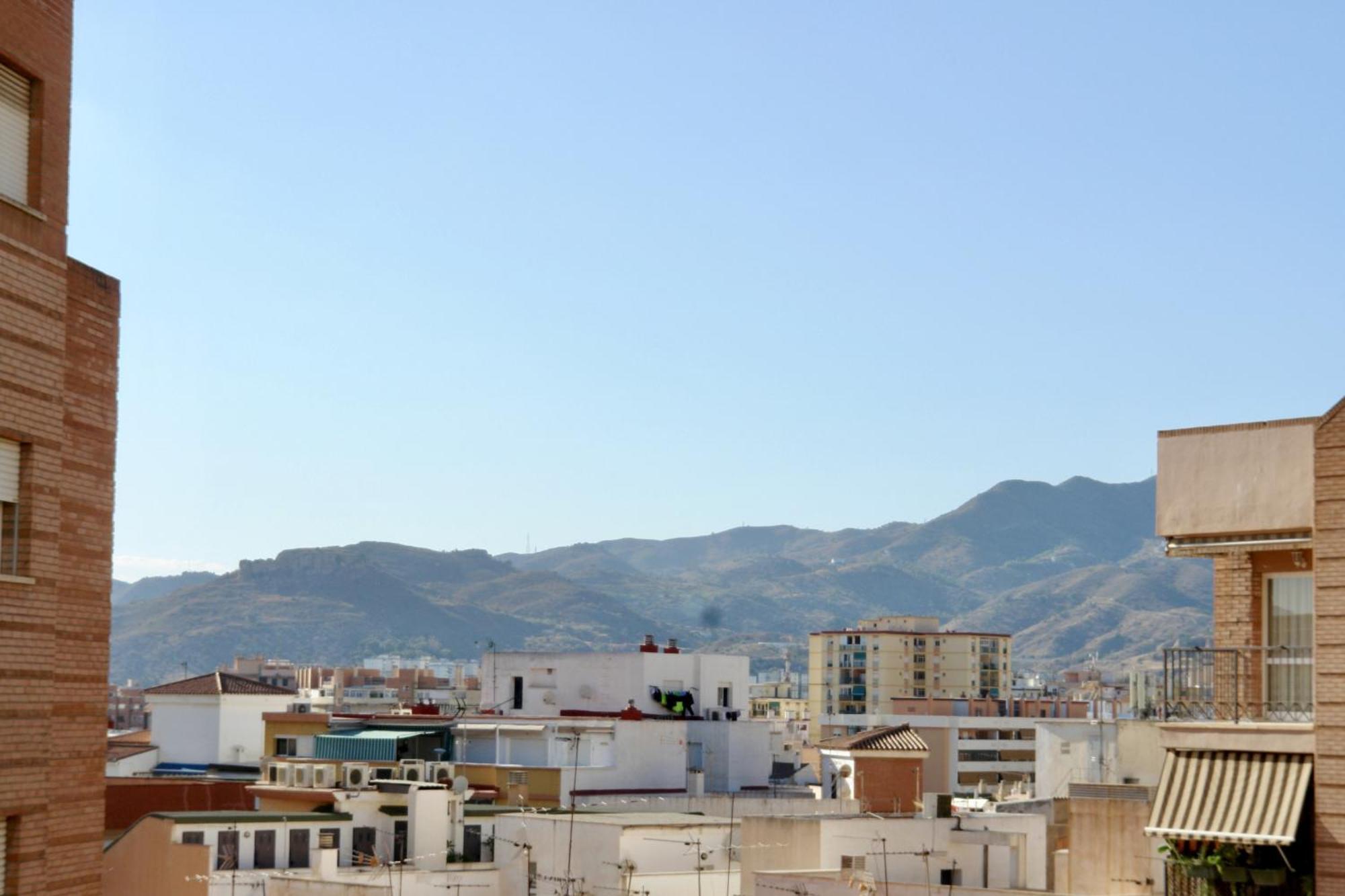 Amplio Apartamento En El Centro De Málaga Exterior foto