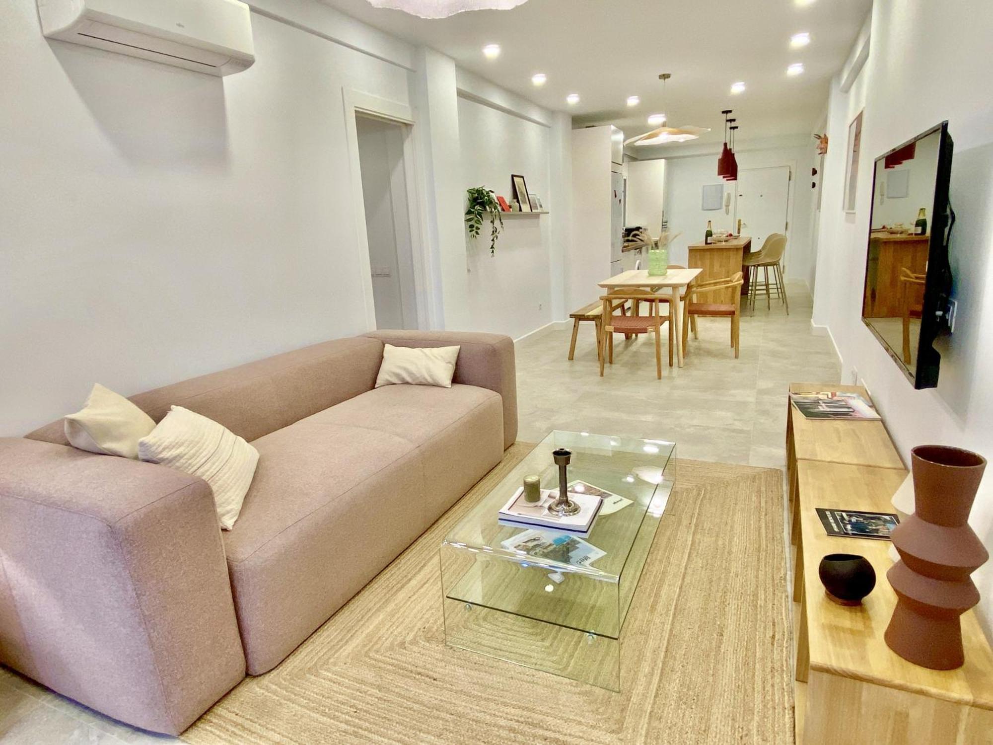 Amplio Apartamento En El Centro De Málaga Exterior foto