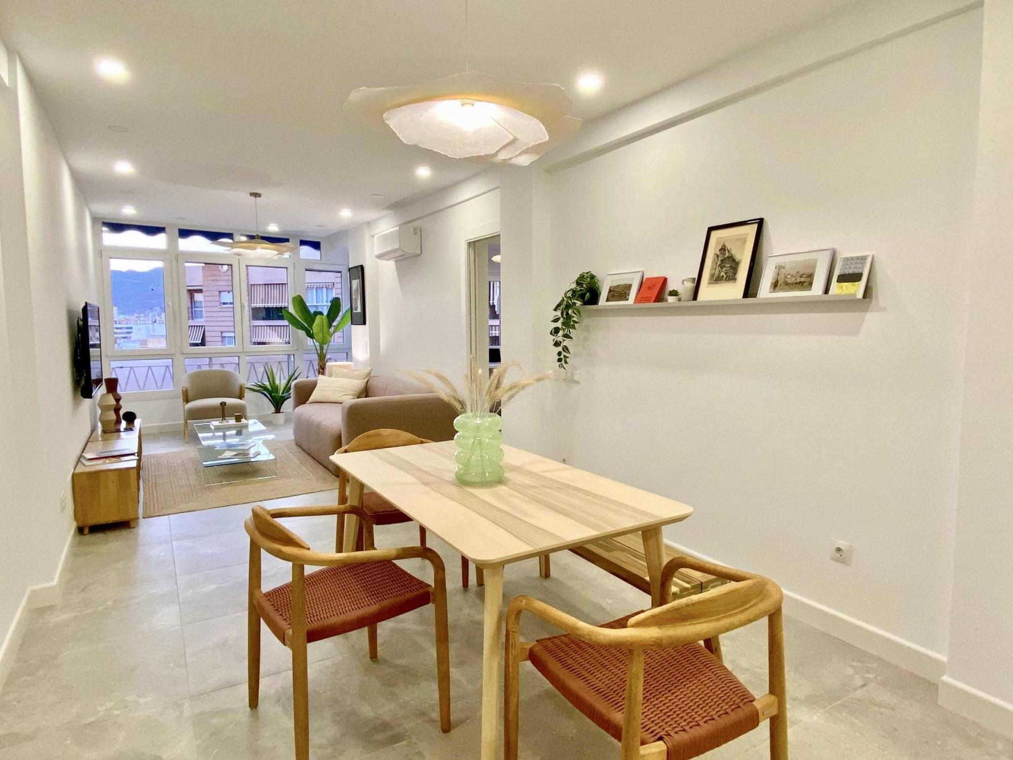 Amplio Apartamento En El Centro De Málaga Exterior foto