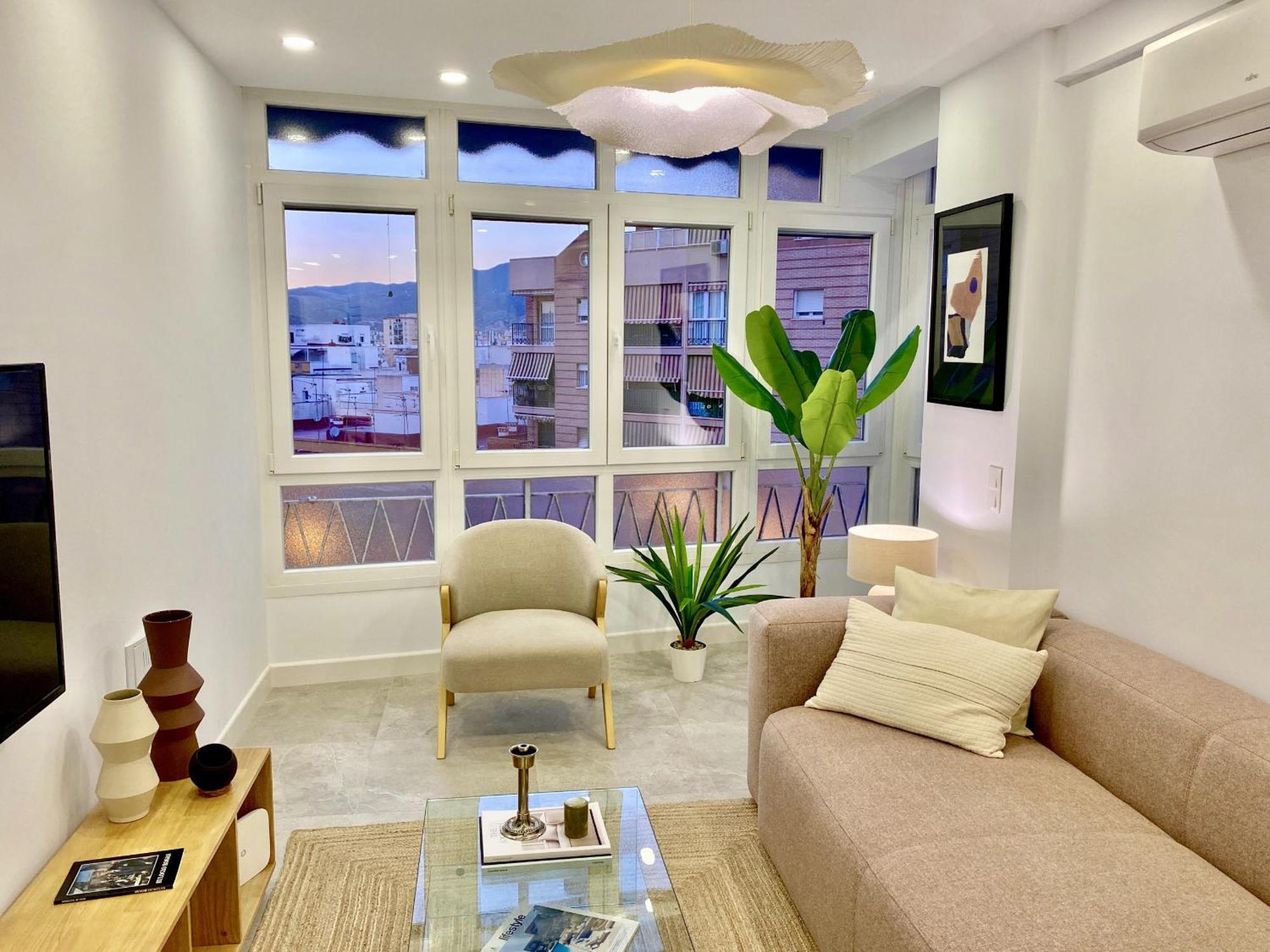 Amplio Apartamento En El Centro De Málaga Exterior foto